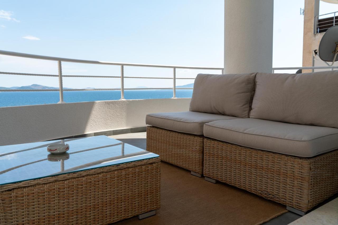 Limani Luxury Apartments Beachfront ซารานเดอ ภายนอก รูปภาพ