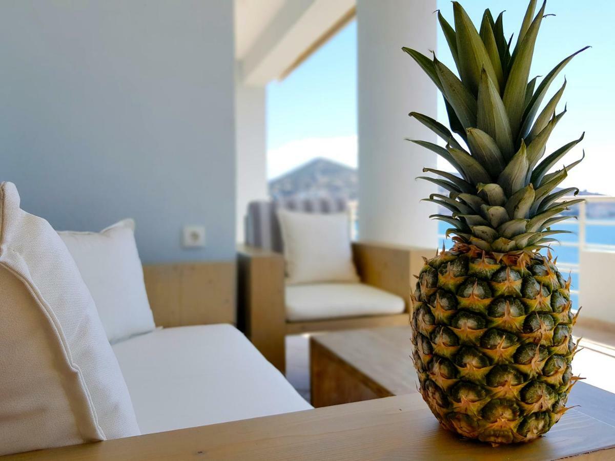 Limani Luxury Apartments Beachfront ซารานเดอ ภายนอก รูปภาพ