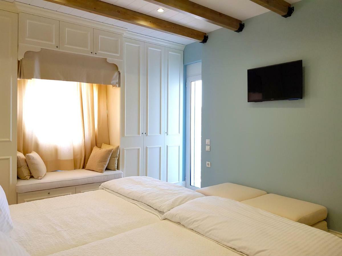 Limani Luxury Apartments Beachfront ซารานเดอ ภายนอก รูปภาพ